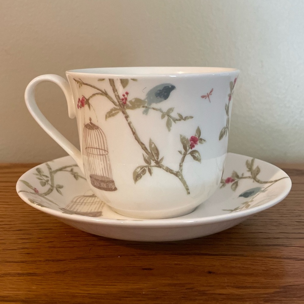 Nina Campbell by Roy Kirkham Fine China Tea Cup & Saucer